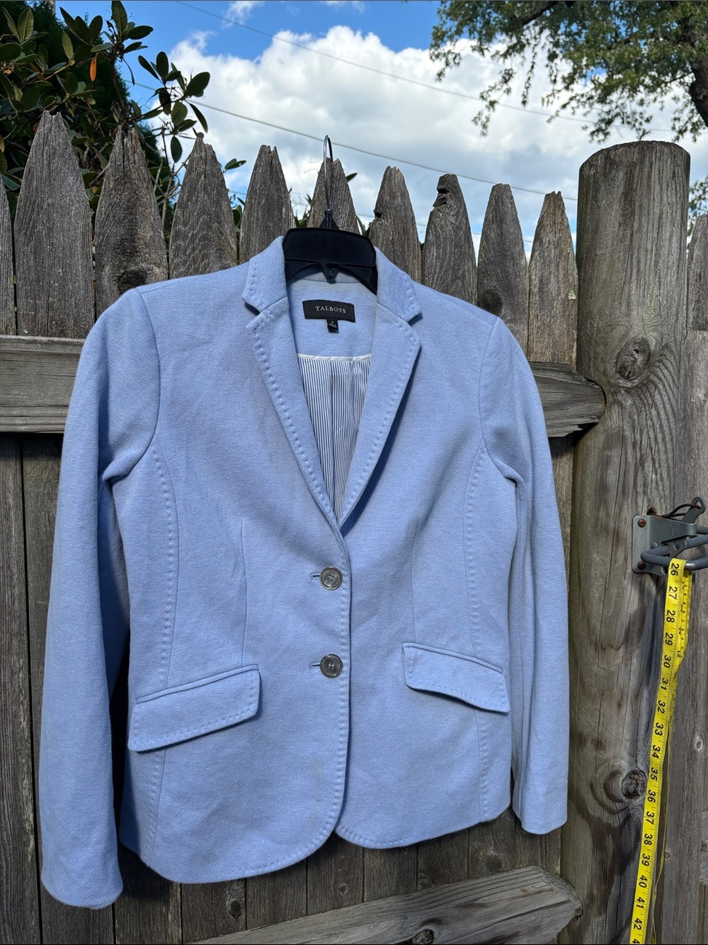 Talbots size 4 cotton cornflower blue blazer!